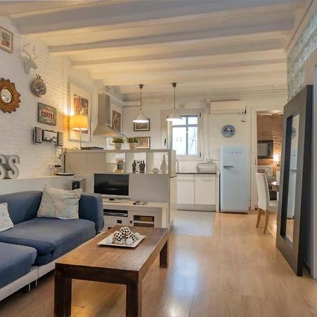 Exclusive 2 Bedroom Apartment In The City Center Барселона Экстерьер фото
